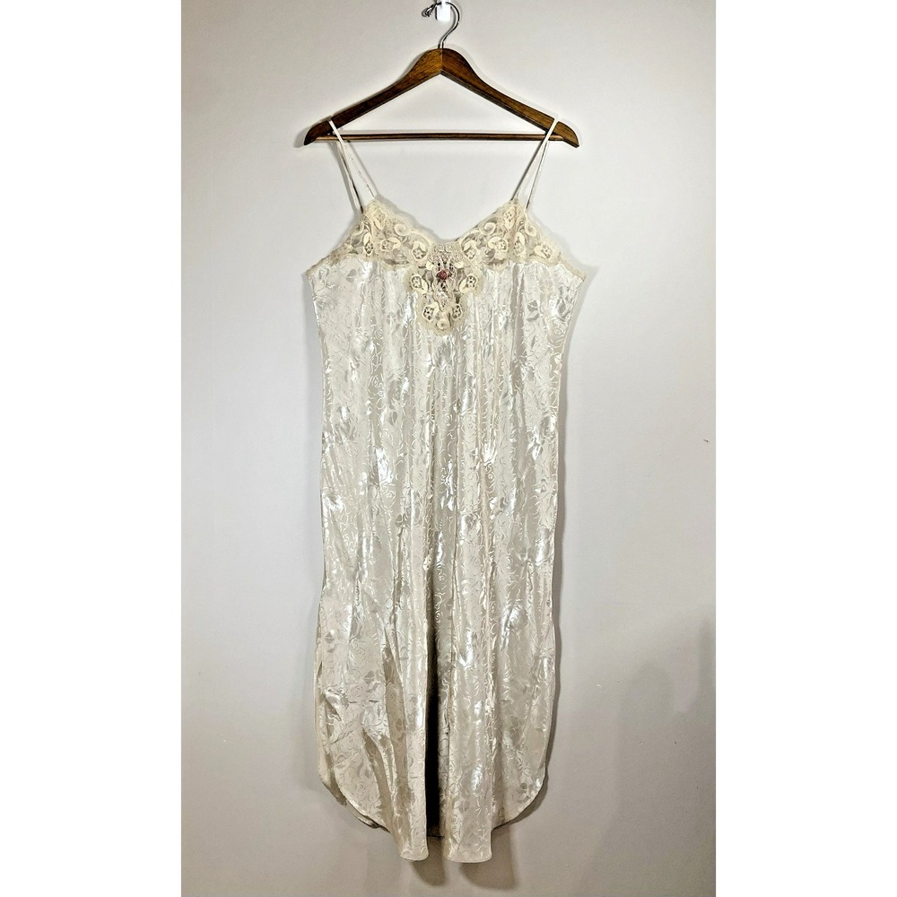 California Dynasty expressions Lingerie Chemise Slip Gown LARGE‎ Nude Floral